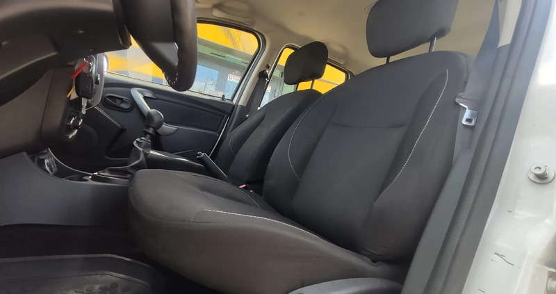 Dacia Duster cena 45900 przebieg: 133311, rok produkcji 2017 z Olkusz małe 67